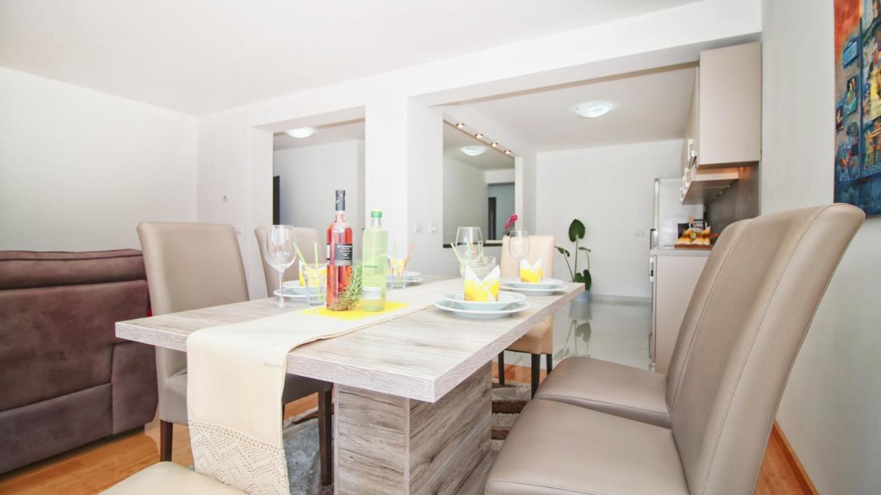 Guesthouse Esma Rovinj Exterior photo