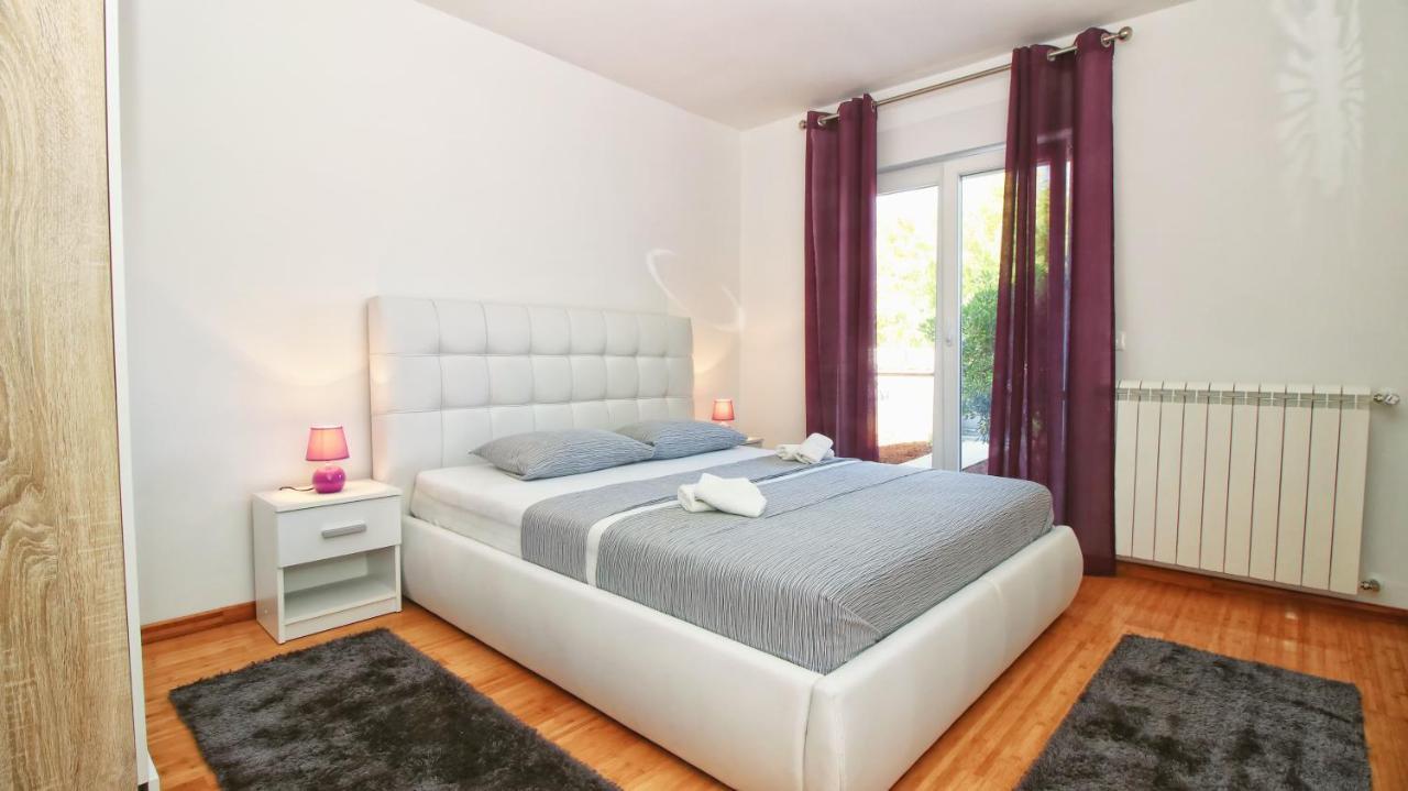 Guesthouse Esma Rovinj Exterior photo